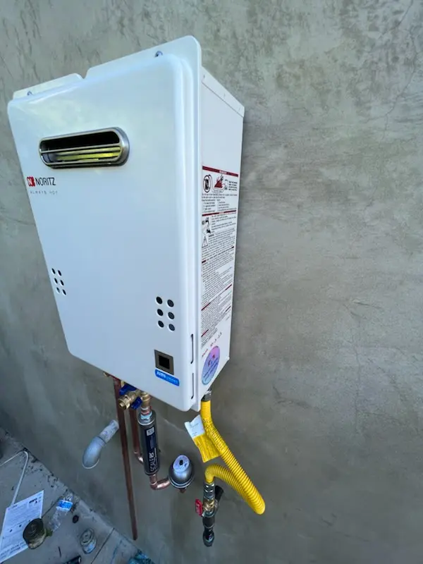 Tankless water heater installation for Fruittown homes